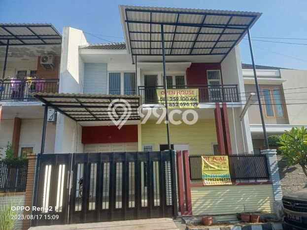 Rumah di Manyar, Siap Huni, LT 160m² Rumah di Manyar, Siap Huni, LT 160m²