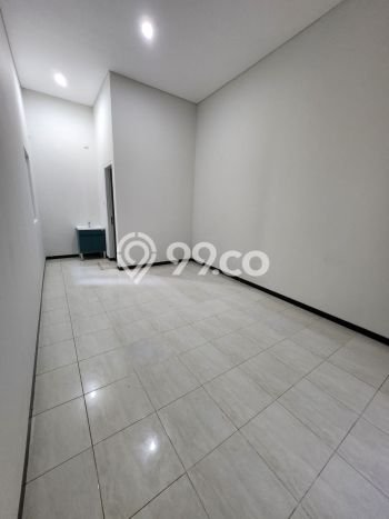 DIJUAL CEPAT! Rumah Siap Huni Area Strategis , LT 162m2m² Bangunan 150m2m² DIJUAL CEPAT! Rumah Siap Huni Area Strategis , LT 162m2m² Bangunan 150m2m²
