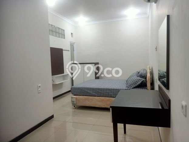 Lokasi strategis! Rumah siap pakai disewakan di Sukolilo LB 90m2 Lokasi strategis! Rumah siap pakai disewakan di Sukolilo LB 90m2