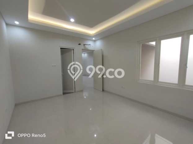 Rumah Elit Modern Siap Huni di Kebonsari Surabaya Rumah Elit Modern Siap Huni di Kebonsari Surabaya