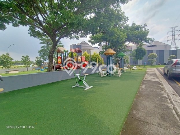 Hunian Elit LB 243m2 Siap Pakai Desain Elegan di Citraland, Surabaya Hunian Elit LB 243m2 Siap Pakai Desain Elegan di Citraland, Surabaya