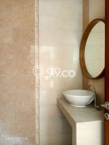 Jarang Ada! Rumah Kontrakan 4 Kamar Nyaman Siap Huni Manyar Jarang Ada! Rumah Kontrakan 4 Kamar Nyaman Siap Huni Manyar