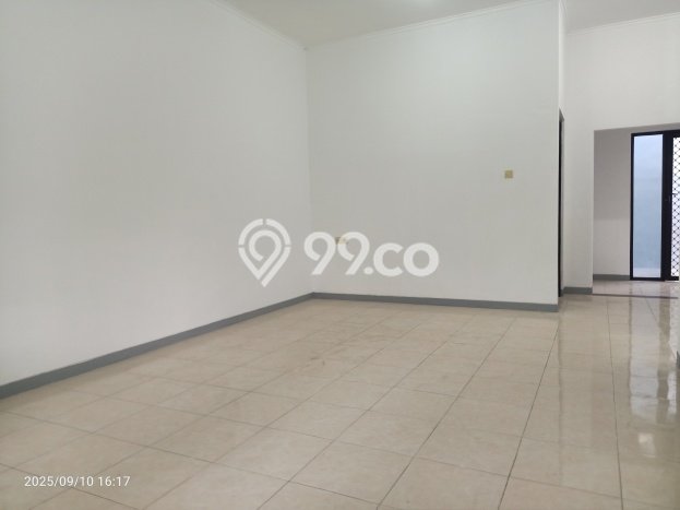 UNIT SPESIAL! Rumah area Sukolilo, 2 KT, Dekat Pusat Kota, Luas 105m² Bangunan 90m² UNIT SPESIAL! Rumah area Sukolilo, 2 KT, Dekat Pusat Kota, Luas 105m² Bangunan 90m²