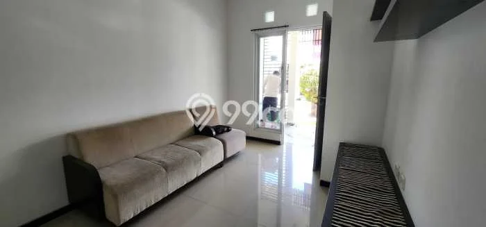 BEST PRICE! Rumah di Sukolilo, Dekat Pusat Kota, 2 KT, LT 96m2m² Bangunan 90m2m² BEST PRICE! Rumah di Sukolilo, Dekat Pusat Kota, 2 KT, LT 96m2m² Bangunan 90m2m²