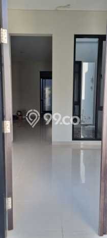 LOKASI STRATEGIS! Rumah di Sukolilo, Akses ke Tol, 3 KT, Luas 75m² LB 75m² LOKASI STRATEGIS! Rumah di Sukolilo, Akses ke Tol, 3 KT, Luas 75m² LB 75m²