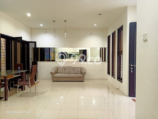 Disewakan Hunian Konsep Modern di Semampir Surabaya dengan 2 Kamar Disewakan Hunian Konsep Modern di Semampir Surabaya dengan 2 Kamar