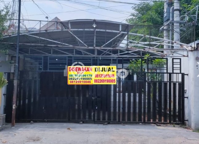 Rumah LT 420m2m² / LB 371m2m² Dekat Kampus di Gubeng, Surabaya Rumah LT 420m2m² / LB 371m2m² Dekat Kampus di Gubeng, Surabaya