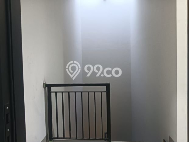 Rumah di Mulyosari, Luas 84m², LB 130m² Rumah di Mulyosari, Luas 84m², LB 130m²