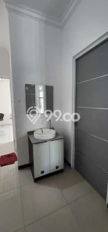 BEST PRICE! Rumah di Sukolilo, Dekat Pusat Kota, 2 KT, LT 96m2m² Bangunan 90m2m² BEST PRICE! Rumah di Sukolilo, Dekat Pusat Kota, 2 KT, LT 96m2m² Bangunan 90m2m²