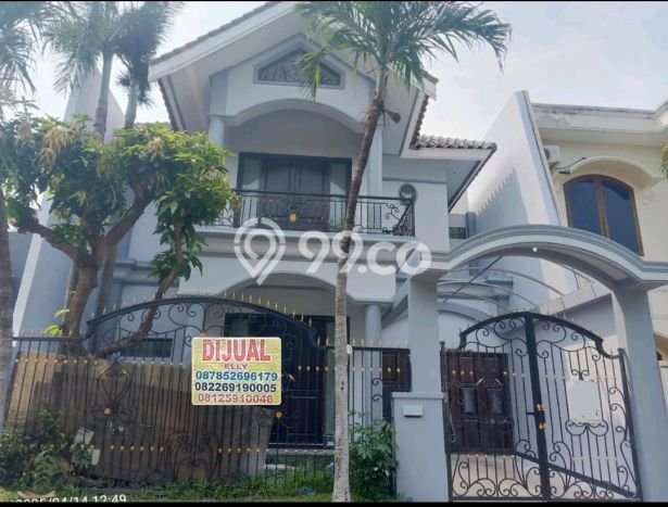 Rumah 3 KT 2 KM di Area Pakuwon City, Surabaya Rumah 3 KT 2 KM di Area Pakuwon City, Surabaya