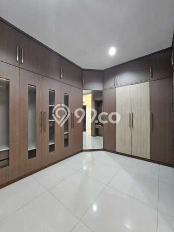 Dijual Rumah Luas Elegan Dengan View Eksklusif di Pantai Indah Kapuk, Jakarta Utara Dijual Rumah Luas Elegan Dengan View Eksklusif di Pantai Indah Kapuk, Jakarta Utara