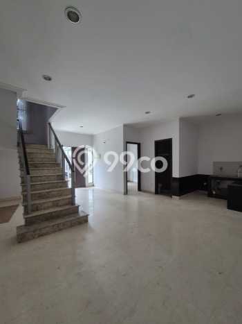Rumah Elit Modern Siap Huni di Pantai Indah Kapuk Jakarta Utara Rumah Elit Modern Siap Huni di Pantai Indah Kapuk Jakarta Utara