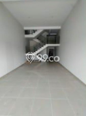 Disewakan Ruko di Kawasan Ramai Cikarang Luas 300m2 Disewakan Ruko di Kawasan Ramai Cikarang Luas 300m2