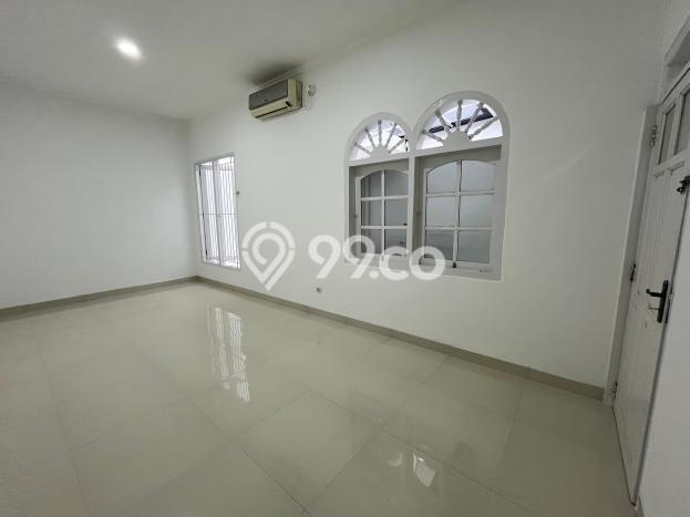 Rumah Luas Asri 3 KT Siap Huni di Pondok Bambu Jakarta Timur Rumah Luas Asri 3 KT Siap Huni di Pondok Bambu Jakarta Timur