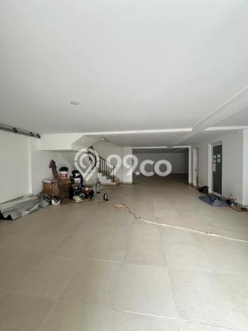 Siap Huni Hunian Elit 6 Kamar di Kebayoran Baru Dekat ke Mana Pun Siap Huni Hunian Elit 6 Kamar di Kebayoran Baru Dekat ke Mana Pun