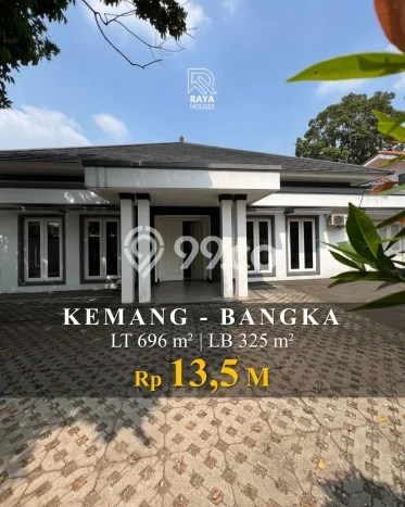 Ready to Use! Luxury House LT 696m2 Desain Elegan di Kemang Ready to Use! Luxury House LT 696m2 Desain Elegan di Kemang