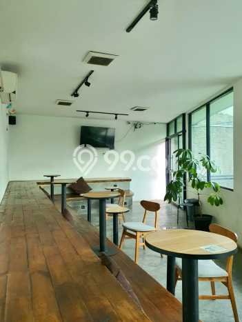Komersial Dijual Lokasi Stratagis di Kebayoran Baru Jakarta Selatan Cocok untuk Investasi Komersial Dijual Lokasi Stratagis di Kebayoran Baru Jakarta Selatan Cocok untuk Investasi