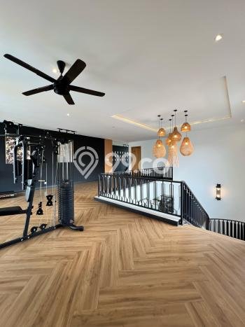 For Sale! Luxury House LT 800m2 Desain Elegan di Lebak Bulus For Sale! Luxury House LT 800m2 Desain Elegan di Lebak Bulus