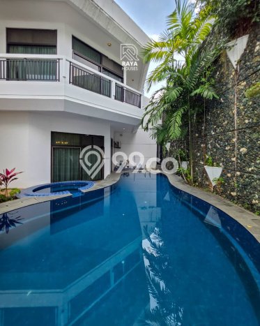 For Sale! Premium House LT 540m2 Desain Modern di Mega Kuningan For Sale! Premium House LT 540m2 Desain Modern di Mega Kuningan