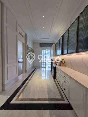 Jual Rumah Luas Megah Dengan View Eksklusif di Kuningan, Jakarta Selatan Jual Rumah Luas Megah Dengan View Eksklusif di Kuningan, Jakarta Selatan