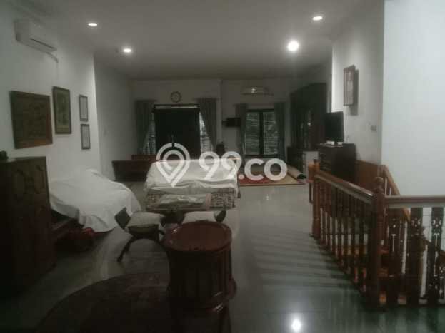 Siap Huni Rumah Mewah 4 Kamar di Kebayoran Baru Dekat ke Mana Saja Siap Huni Rumah Mewah 4 Kamar di Kebayoran Baru Dekat ke Mana Saja