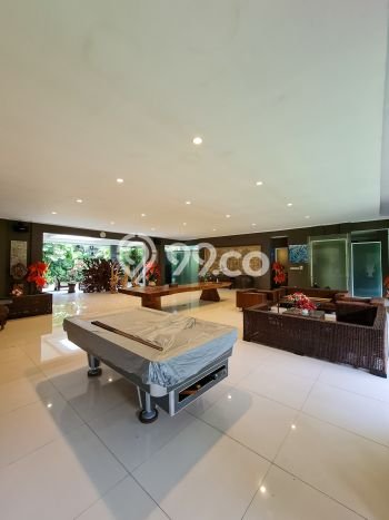 Rumah Mewah LB 2000m2 Siap Pakai Desain Elegan di Bintaro, Jakarta Selatan Rumah Mewah LB 2000m2 Siap Pakai Desain Elegan di Bintaro, Jakarta Selatan
