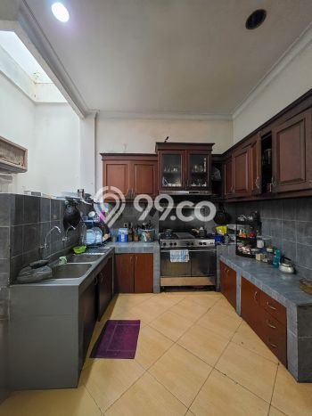 Hunian Eksklusif Dijual LT 310m2 di Kebayoran Baru, Jakarta Selatan Hunian Eksklusif Dijual LT 310m2 di Kebayoran Baru, Jakarta Selatan
