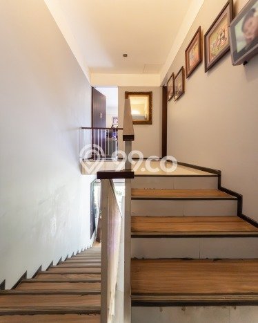 Jual Rumah Mewah Elegan Dengan View Eksklusif di Veteran, Jakarta Selatan Jual Rumah Mewah Elegan Dengan View Eksklusif di Veteran, Jakarta Selatan