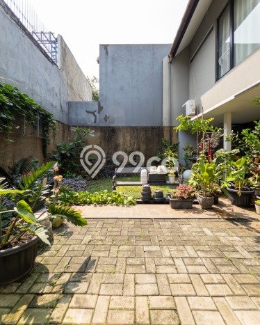 Jual Rumah Mewah Elegan Dengan View Eksklusif di Veteran, Jakarta Selatan Jual Rumah Mewah Elegan Dengan View Eksklusif di Veteran, Jakarta Selatan