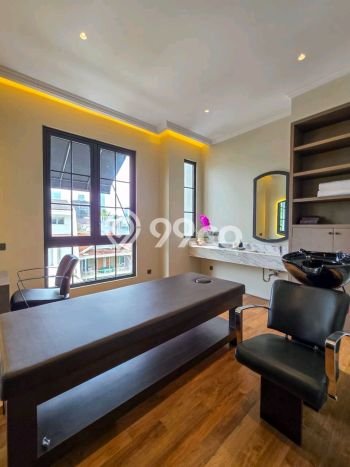 Best Deal Hunian Mewah Ideal dan Luas di Kebayoran Baru, Jakarta Selatan Best Deal Hunian Mewah Ideal dan Luas di Kebayoran Baru, Jakarta Selatan