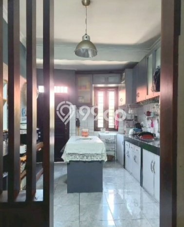 For Sale Rumah 5 Kamar Lokasi Strategis Bagus dan Strategis di Antapani For Sale Rumah 5 Kamar Lokasi Strategis Bagus dan Strategis di Antapani