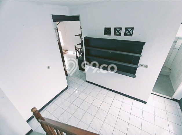 Rumah Luas Asri 5 KT Siap Huni di Sarijadi Bandung Rumah Luas Asri 5 KT Siap Huni di Sarijadi Bandung