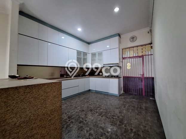 Dijual Hunian Rumah Nyaman 5 Kamar di Gading Serpong, Tangerang Dijual Hunian Rumah Nyaman 5 Kamar di Gading Serpong, Tangerang