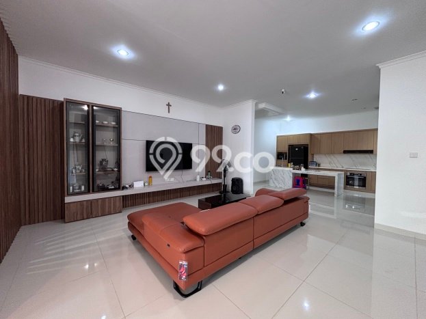 Rumah Luxury Modern Tanpa Renovasi di Gading Serpong Tangerang Rumah Luxury Modern Tanpa Renovasi di Gading Serpong Tangerang