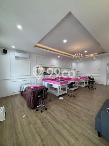 Lokasi Strategis! Dijual Ruko Bisnis di Gading Serpong, Tangerang Kondisi Bagus Lokasi Strategis! Dijual Ruko Bisnis di Gading Serpong, Tangerang Kondisi Bagus