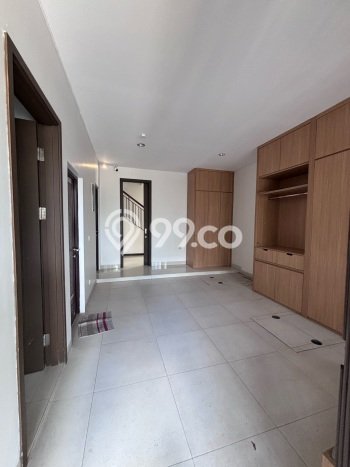 Jarang Ada! Rumah Kontrakan 4 Kamar Nyaman Siap Huni BSD Jarang Ada! Rumah Kontrakan 4 Kamar Nyaman Siap Huni BSD