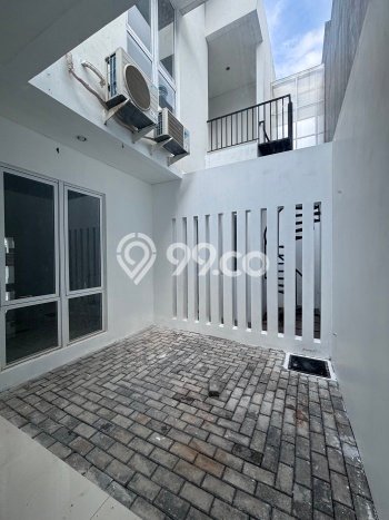 Rumah Luxury Modern Siap Huni di Gading Serpong Tangerang Rumah Luxury Modern Siap Huni di Gading Serpong Tangerang