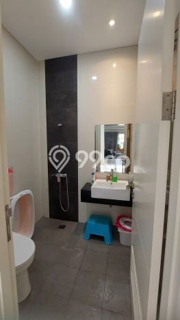 Rumah Luxury Modern Tanpa Renovasi di Gading Serpong Tangerang Rumah Luxury Modern Tanpa Renovasi di Gading Serpong Tangerang