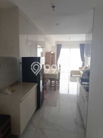 Disewakan Cepat! Unit Apartemen Hemat di BSD, Tangerang Selatan 3 Kamar Tidur dan 1 Kamar Mandi Disewakan Cepat! Unit Apartemen Hemat di BSD, Tangerang Selatan 3 Kamar Tidur dan 1 Kamar Mandi