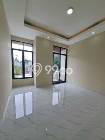 Rumah Minimalis 3 Kamar LT 84m2 di BSD Kencana Loka Rumah Minimalis 3 Kamar LT 84m2 di BSD Kencana Loka