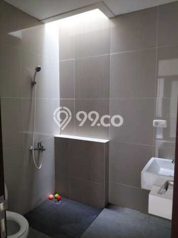 Dijual Rumah Mewah Elegan Dengan View Eksklusif di Alam Sutera, Tangerang Dijual Rumah Mewah Elegan Dengan View Eksklusif di Alam Sutera, Tangerang