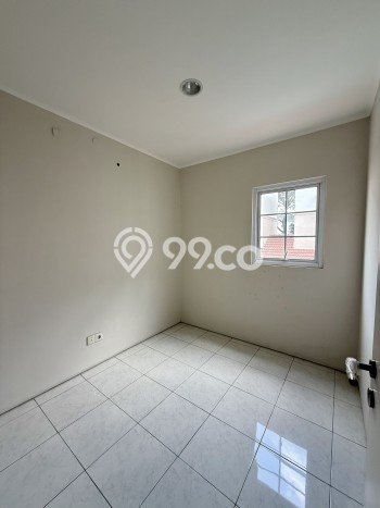 Rumah Strategis Minimalis Lb 90m2 di BSD, Tangerang Selatan Rumah Strategis Minimalis Lb 90m2 di BSD, Tangerang Selatan