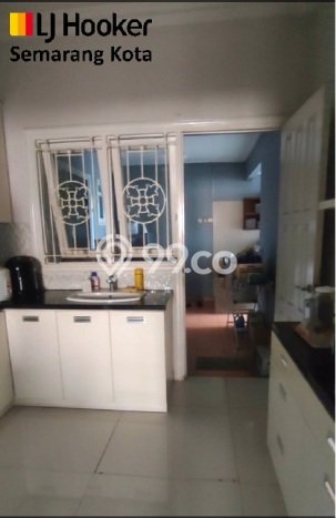 Kesempatan Memiliki Rumah LT 510m² / LB 275m² di Lokasi Strategis Candi Golf, Semarang Kesempatan Memiliki Rumah LT 510m² / LB 275m² di Lokasi Strategis Candi Golf, Semarang