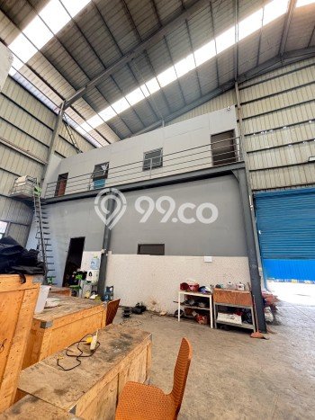 Disewakan Gudang di Kawasan Ramai Bekasi Luas 2000m2 Disewakan Gudang di Kawasan Ramai Bekasi Luas 2000m2