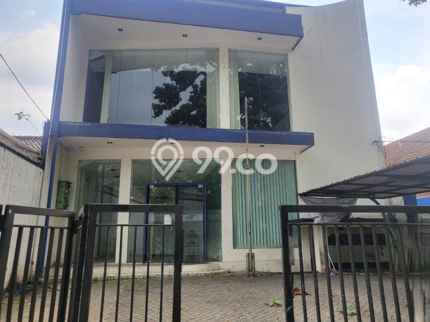 Disewakan Kantor di Bandung Wetan Bandung LT 240m2, LB 600m2 Disewakan Kantor di Bandung Wetan Bandung LT 240m2, LB 600m2