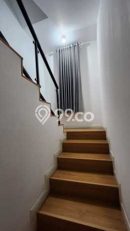 Jual Rumah Mewah Elegan Dengan View Cantik di Bintaro, Jakarta Selatan Jual Rumah Mewah Elegan Dengan View Cantik di Bintaro, Jakarta Selatan