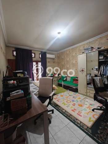 Dijual Rumah Luas Elegan Dengan View Eksklusif di Meruya, Jakarta Barat Dijual Rumah Luas Elegan Dengan View Eksklusif di Meruya, Jakarta Barat