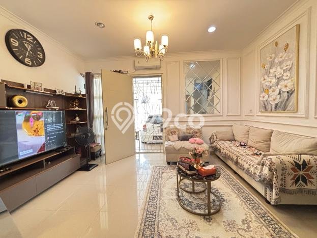 Dijual Rumah Eksklusif 3 KT di Grand Wisata, Bekasi Dijual Rumah Eksklusif 3 KT di Grand Wisata, Bekasi