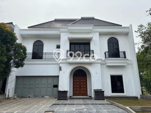 Rumah Mewah LB 300m2 Siap Huni Desain Elegan di Grand Wisata, Bekasi Rumah Mewah LB 300m2 Siap Huni Desain Elegan di Grand Wisata, Bekasi