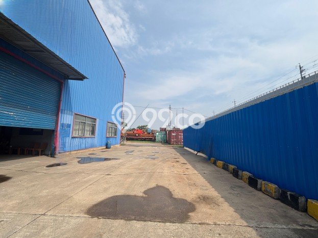 Disewakan Gudang di Kawasan Ramai Bekasi Luas 2000m2 Disewakan Gudang di Kawasan Ramai Bekasi Luas 2000m2